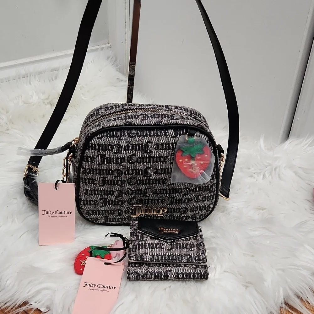 🖤▪️Juicy Couture ▪️Freshly Picked  Black Camera Crossbody Bag + Wallet Set